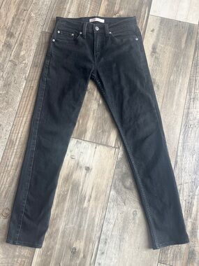 Signature by Levi Strauss Women's Skinny Jeans in Black